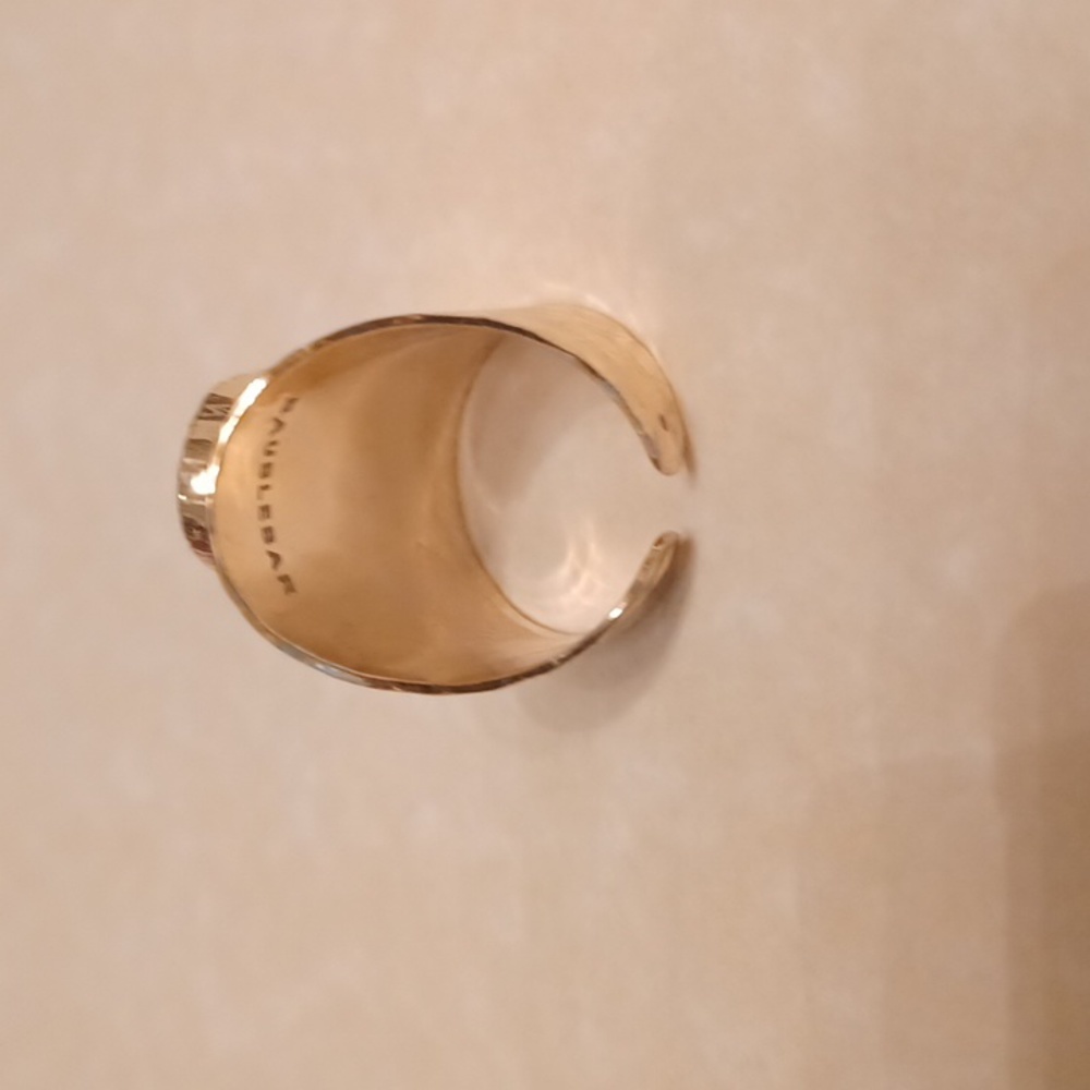 Woman's ring - Picture 3 of 3